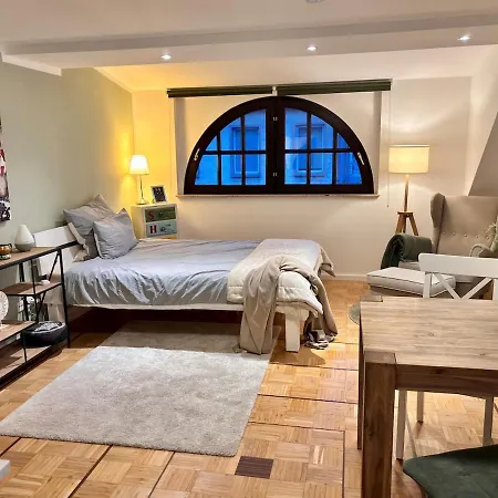 Апартаменты Unique Near Frankfurt