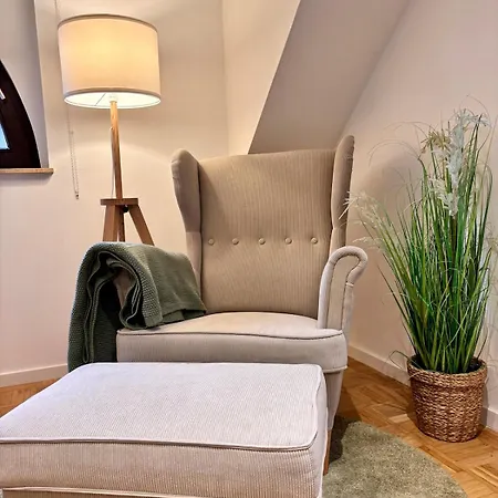 Unique Near Frankfurt Апартаменты *